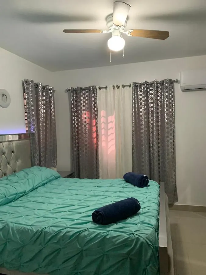 Apartment New Apto Confort 1Er Piso Smart Tv, Netflix, Wifi, Aire Condicionado Santiago De Los Caballeros
