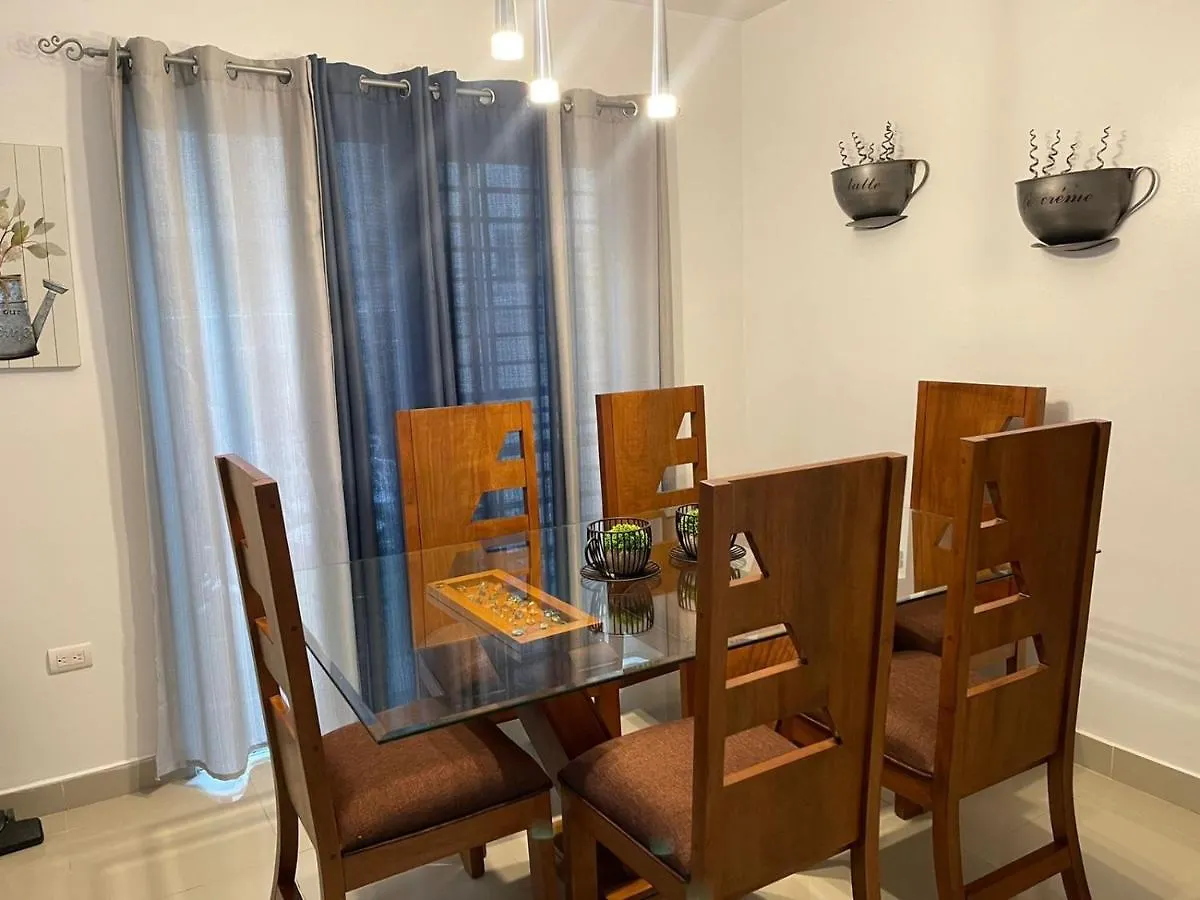 New Apto Confort 1Er Piso Smart Tv, Netflix, Wifi, Aire Condicionado Santiago De Los Caballeros